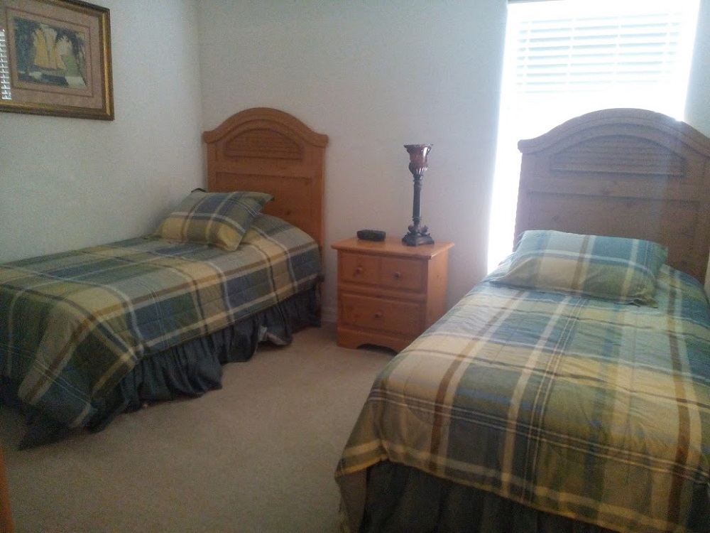 103 Highgate Park Blvd - Twin Bedroom 2 - Pilgrim Homes Florida