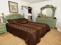 Queen Bed Suite