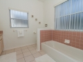 2902 Paddington - Lindfields - Master Bathroom - Pilgrim Homes Florida