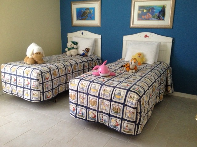 3201 Ibis Hill Street - Twin Bedroom 1 - Pilgrim Homes Florida